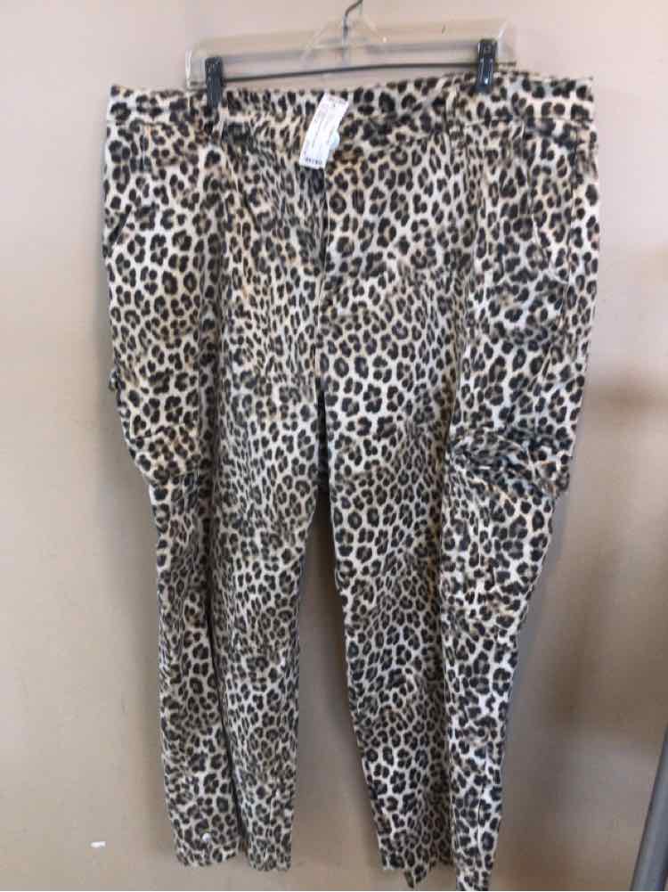 BAR III SIZE 22 Ladies PANTS