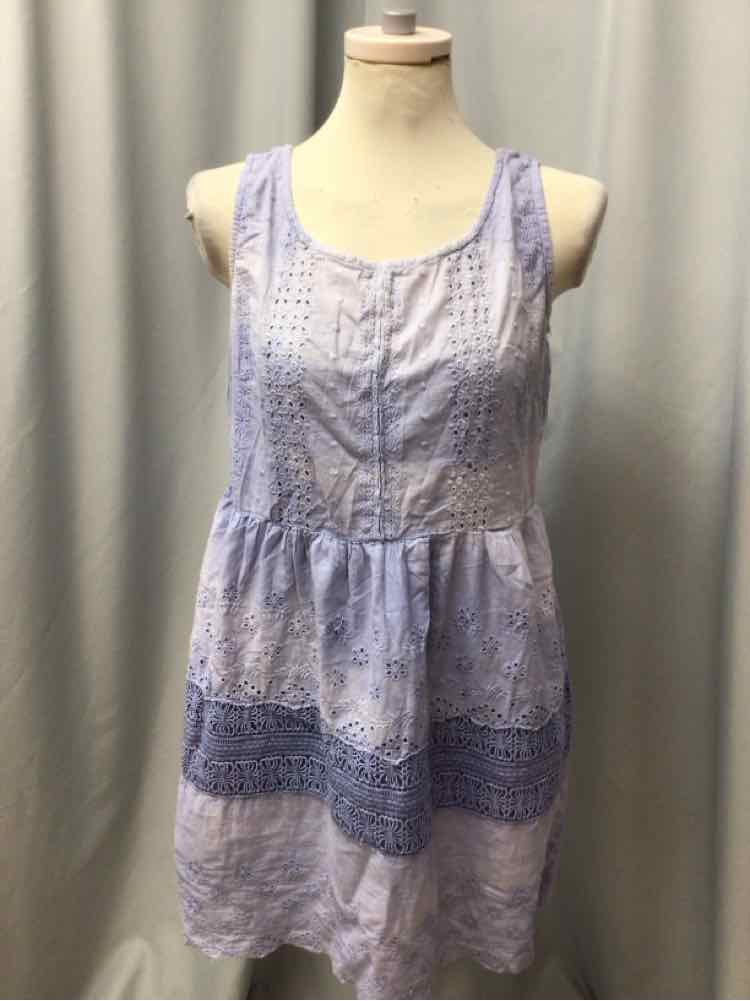 AMERICAN RAG SIZE MEDIUM Ladies DRESS