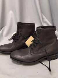 SIZE 43 NDC Men's SHOES