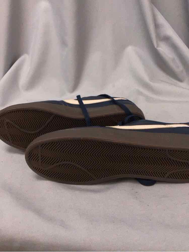 SIZE 10 1/2 NIKE Men's SHOES