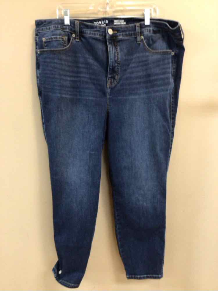 TORRID SIZE 22 Ladies JEANS
