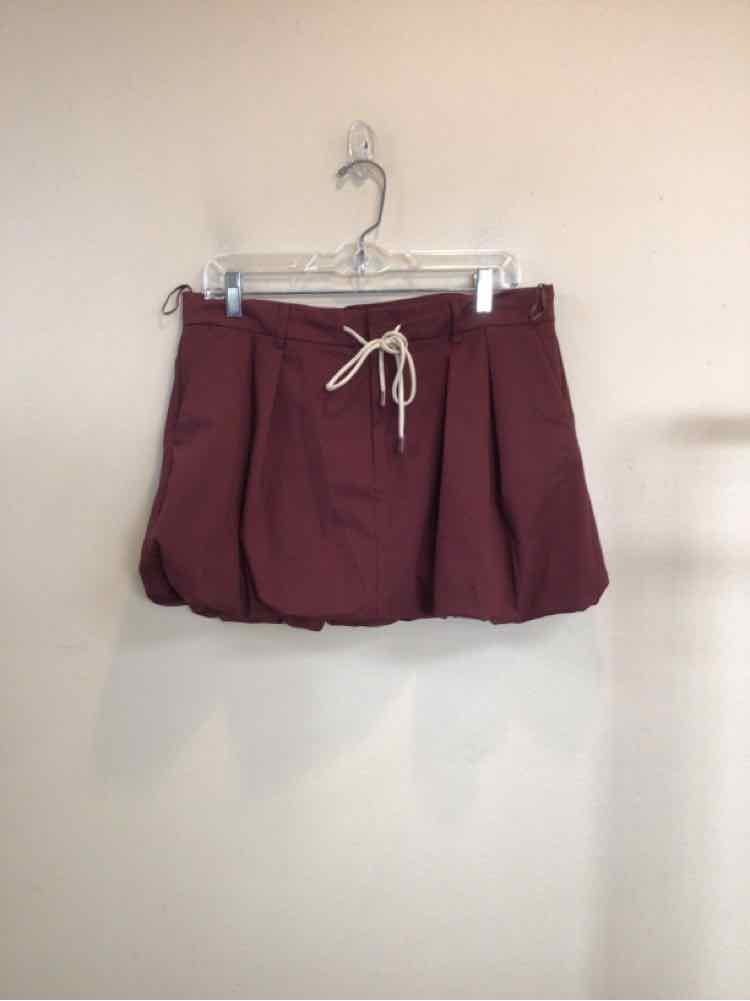 ZARA SIZE LARGE Ladies SHORTS