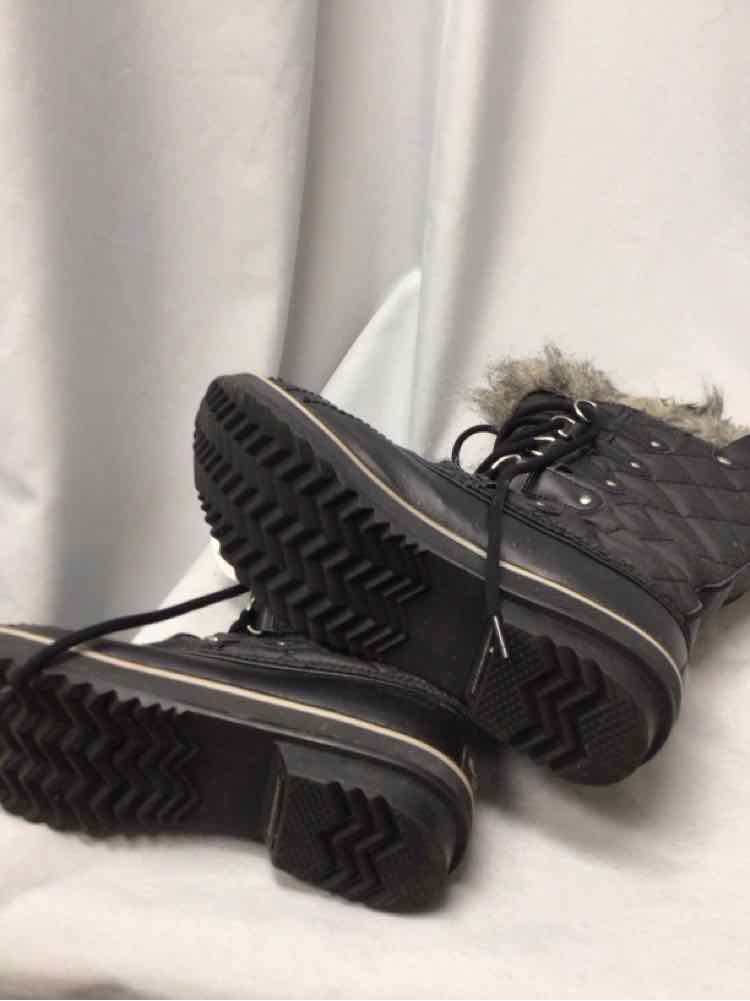 SOREL SIZE 9 Ladies SHOES