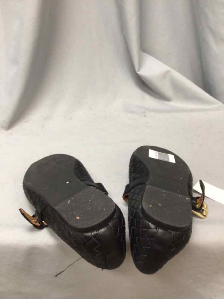 DOLCE VITA SIZE 7 1/2 Ladies SHOES