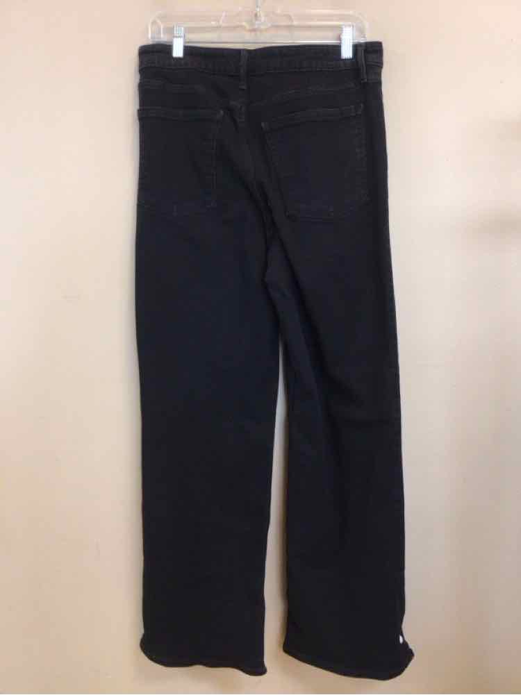 OLD NAVY SIZE 12 Ladies JEANS