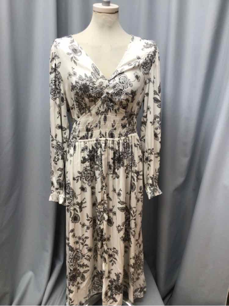 GAP SIZE LARGE Ladies DRESS