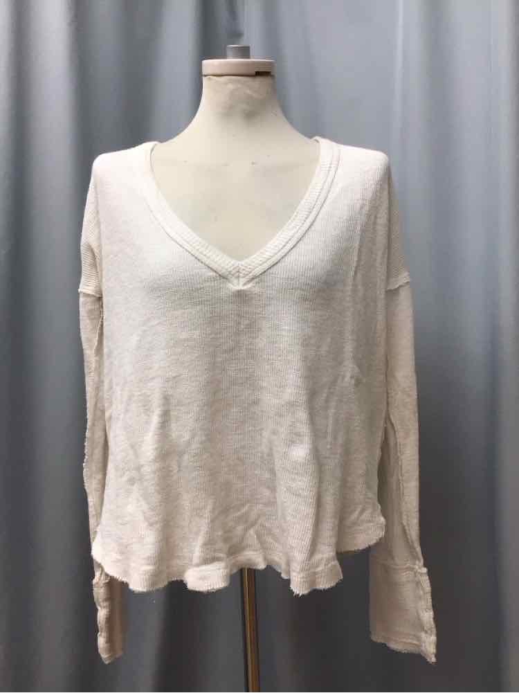 WE THE FREE SIZE LARGE Ladies TOP