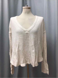 WE THE FREE SIZE LARGE Ladies TOP