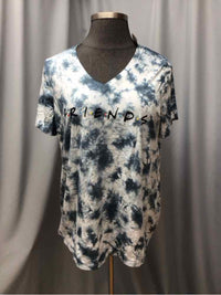 FRIENDS SIZE 18/20 Ladies TOP