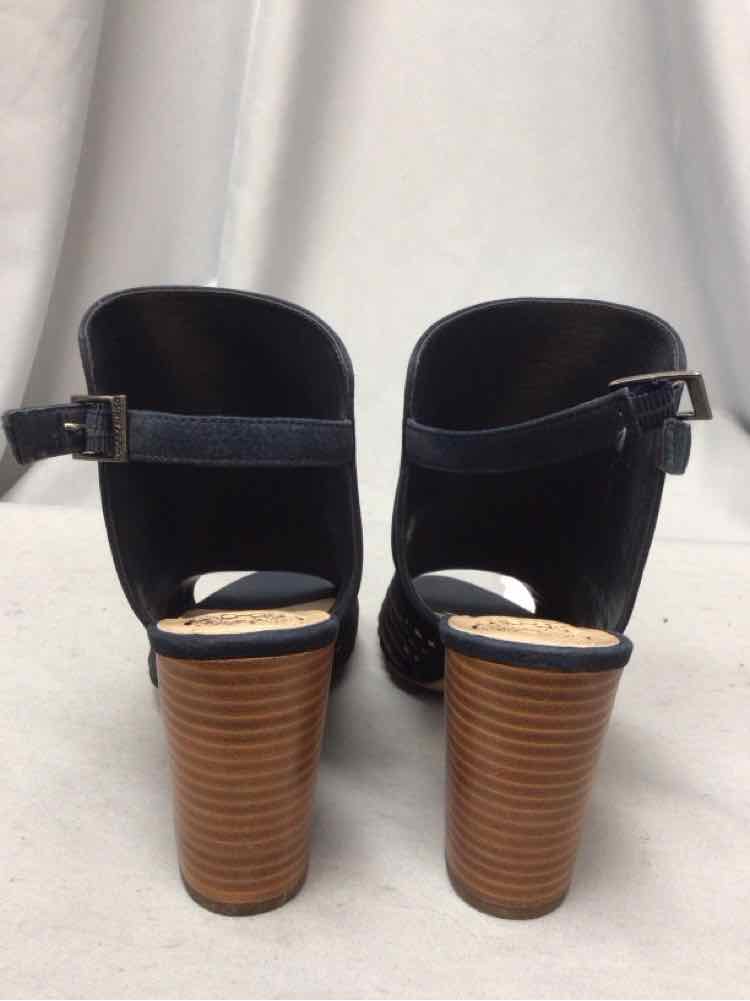 VINCE CAMUTO SIZE 8 1/2 Ladies SHOES