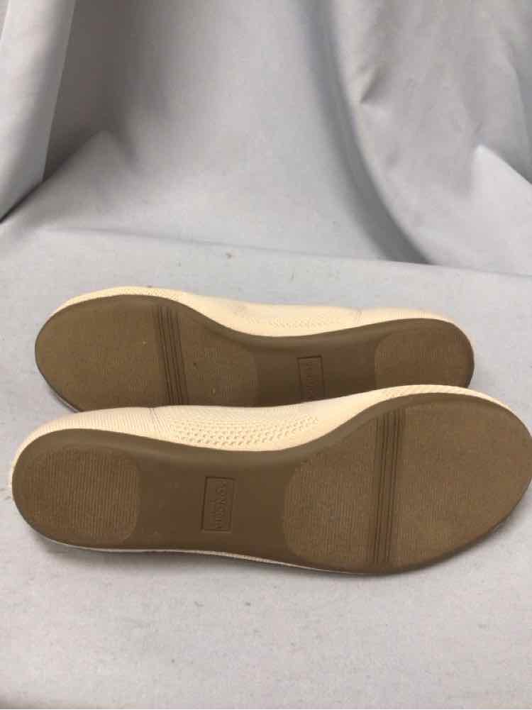 SONOMA SIZE 11 Ladies SHOES
