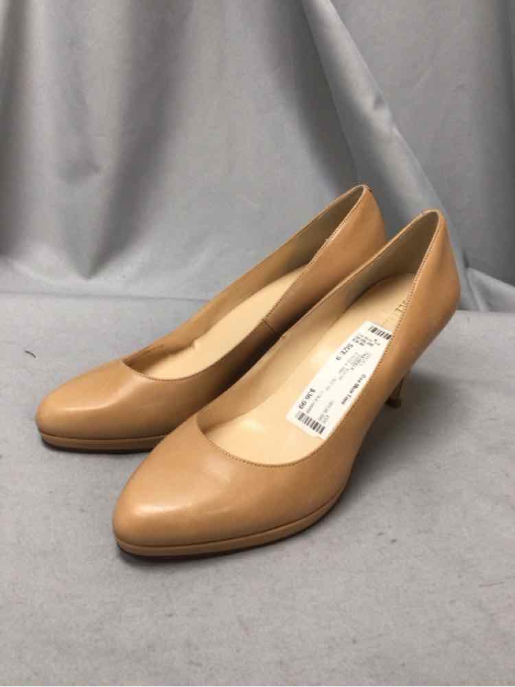 COLE HAAN SIZE 9 Ladies SHOES