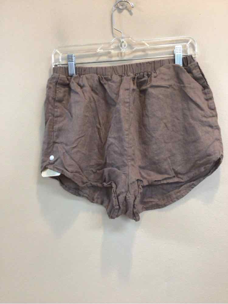 VITAMIN A SIZE MEDIUM Ladies SHORTS