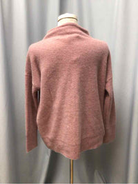 VINCE SIZE SMALL Ladies TOP
