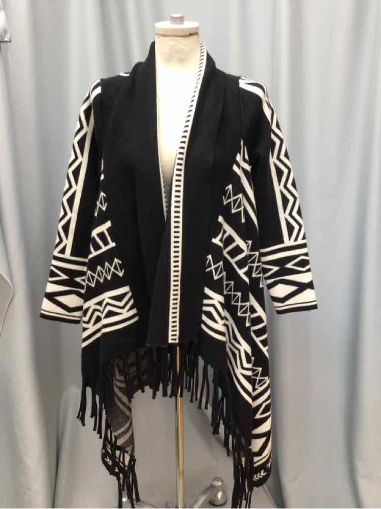 CHICOS SIZE SMALL Ladies TOP