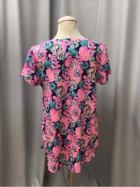 LILLY PULITZER SIZE LARGE Ladies TOP