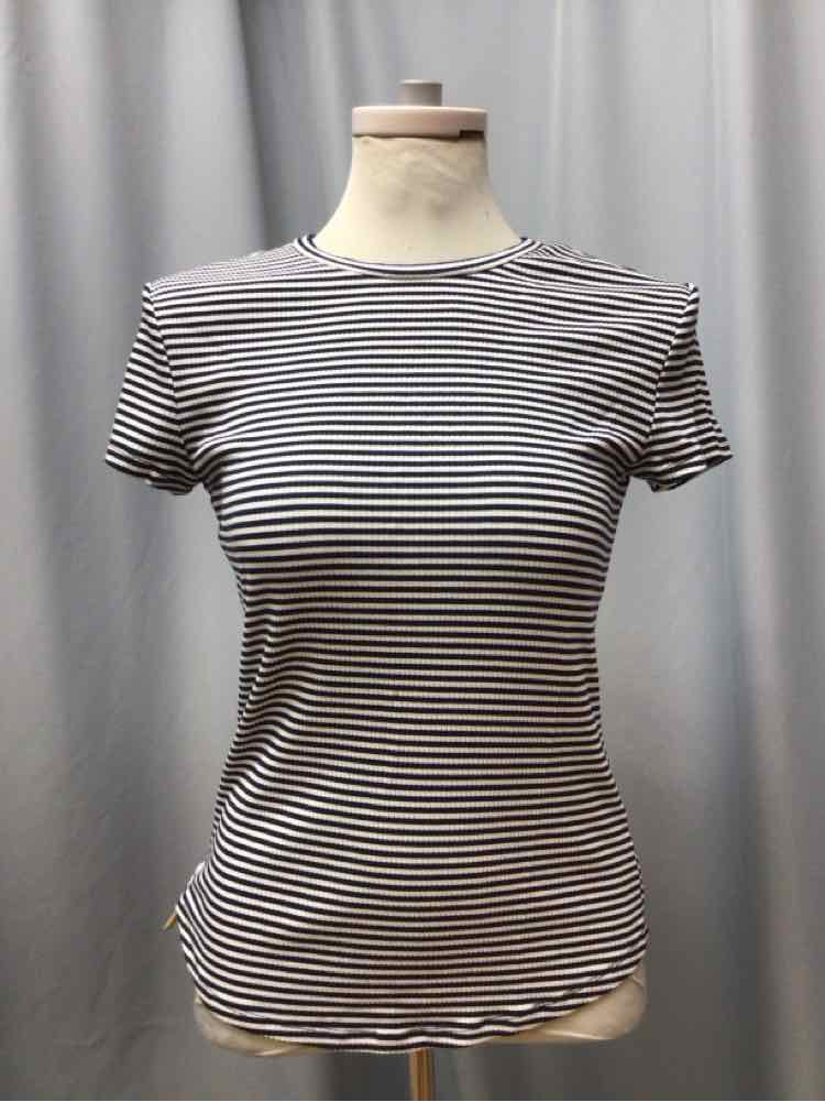TRUTH SIZE MEDIUM Ladies TOP