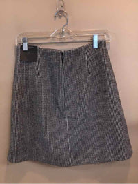 BANANA REPUBLIC SIZE 6 Ladies SKIRT