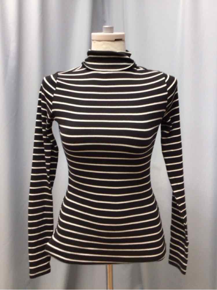 FREE ASSEMBLE SIZE SMALL Ladies TOP
