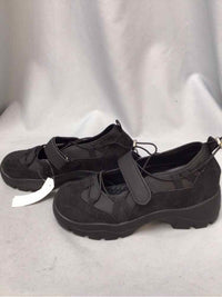 SIZE 39 Ladies SHOES