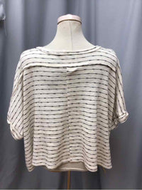 JUN AND IVY SIZE MEDIUM Ladies TOP