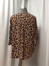 TORRID SIZE 4 X Ladies BLOUSE