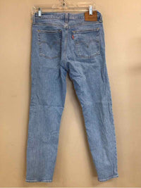 LEVI STRAUSS & CO SIZE 28 Ladies JEANS