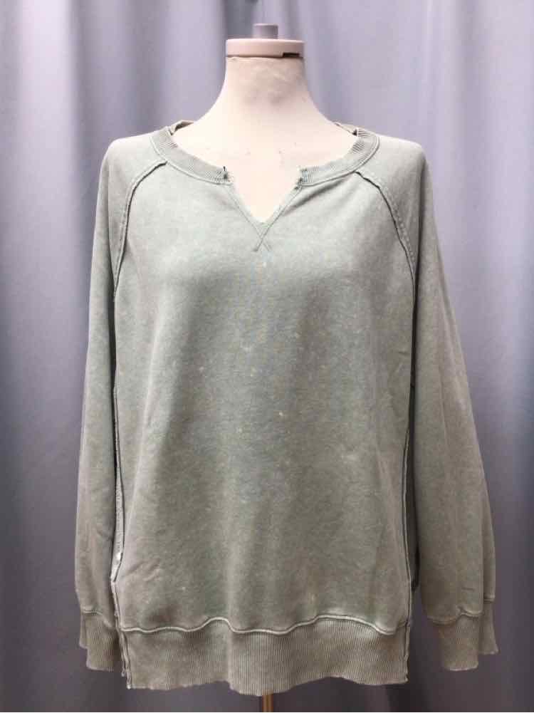 AMERICAN EAGLE SIZE SMALL Ladies TOP
