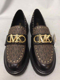 MICHAEL KORS SIZE 6 Ladies SHOES