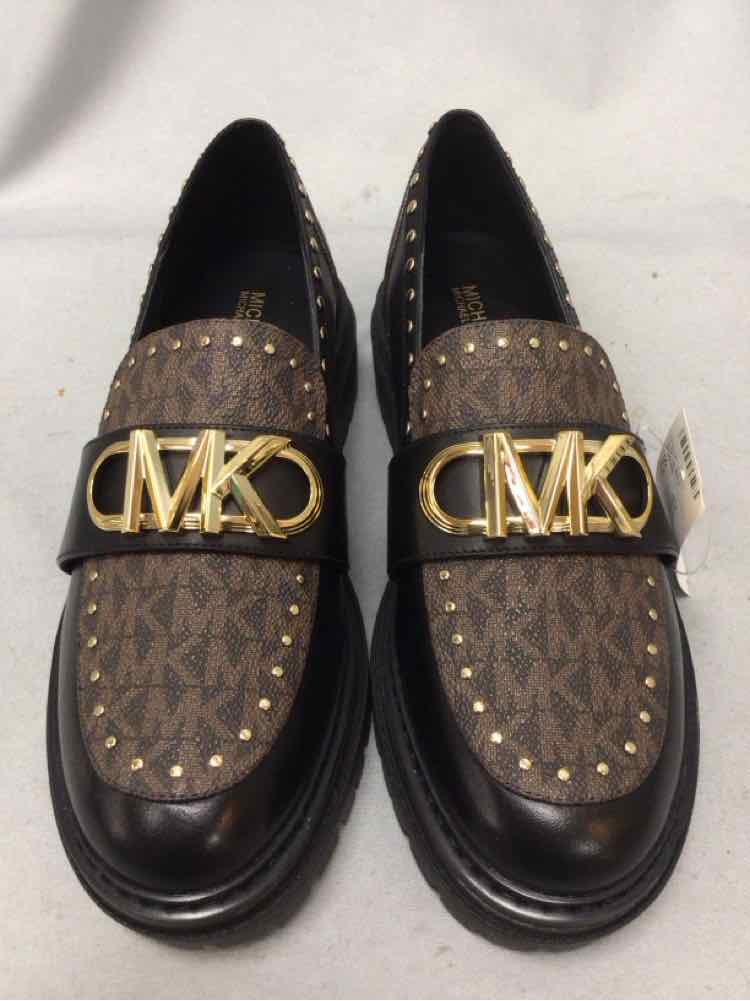 MICHAEL KORS SIZE 6 Ladies SHOES