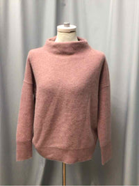 VINCE SIZE SMALL Ladies TOP