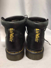 DOC MARTENS SIZE 8 Ladies SHOES