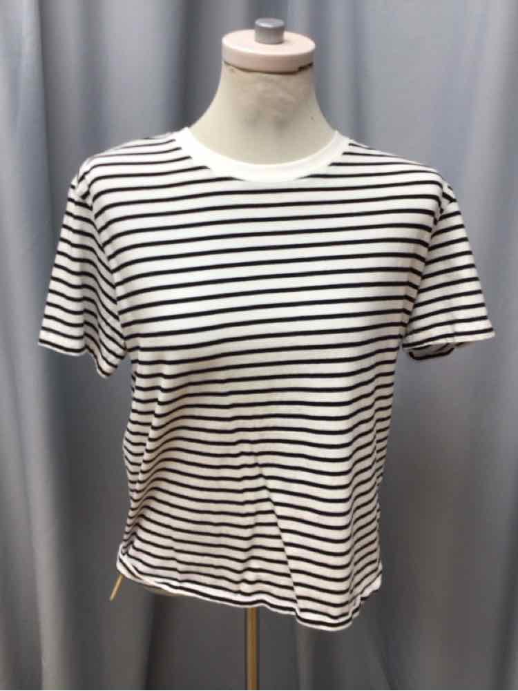 H & M SIZE MEDIUM Ladies TOP