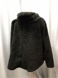 COCO + CARMEN SIZE LRG/XLRG Ladies TOP