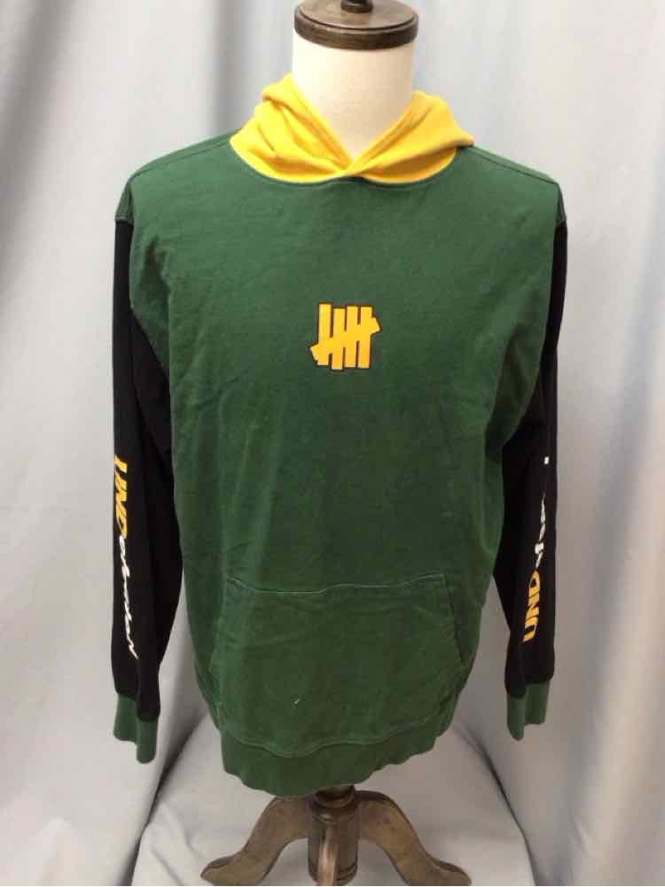 SIZE LARGE Men's SHIRTS