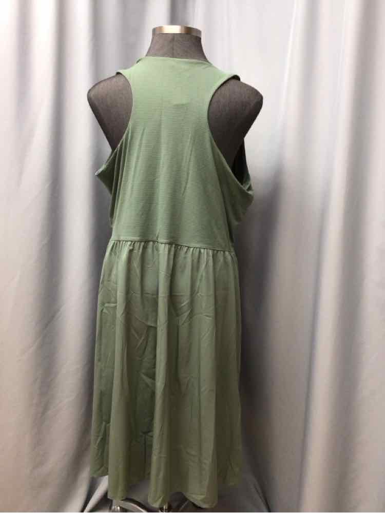 LIVI SIZE 26/28 Ladies DRESS
