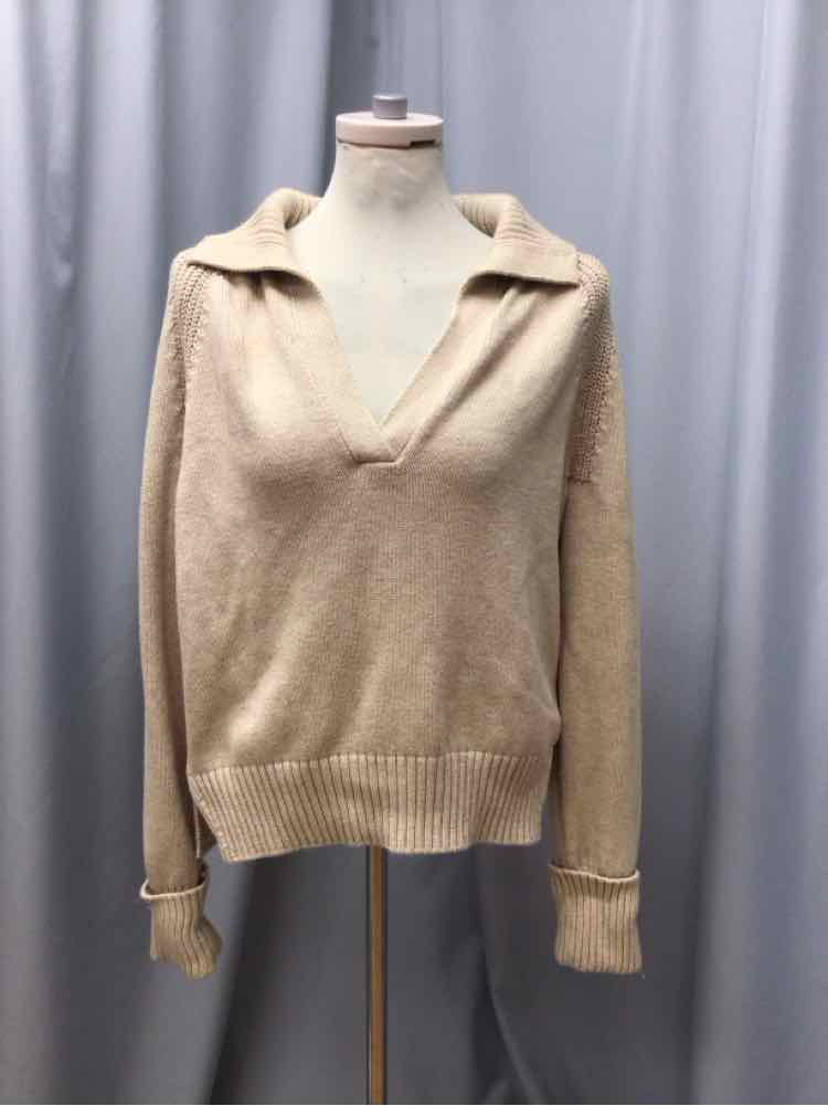 ABERCROMBIE & FITCH SIZE LARGE Ladies TOP