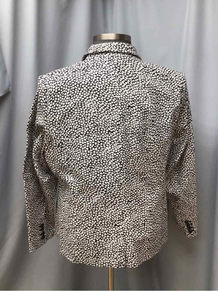 LANE BRYANT SIZE 22 Ladies BLAZER