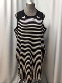 AVA & VIV SIZE 26/28 Ladies DRESS