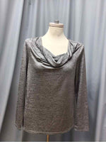 CHICOS SIZE MEDIUM Ladies TOP