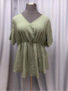 BLOOMCHIC SIZE 18/20 Ladies BLOUSE