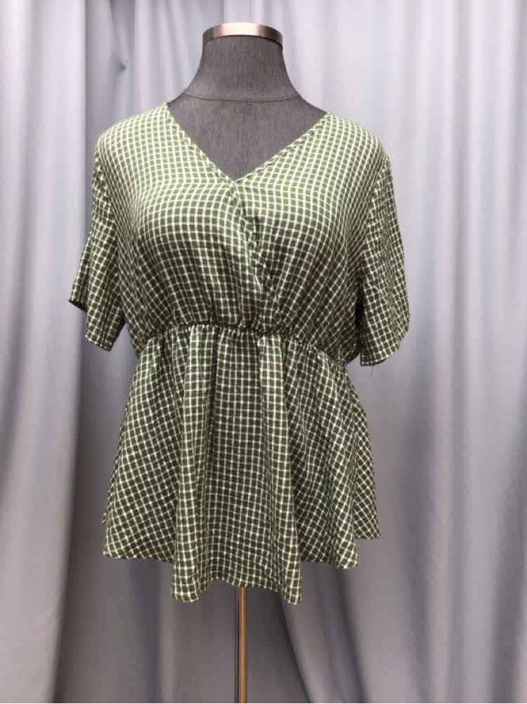 BLOOMCHIC SIZE 18/20 Ladies BLOUSE
