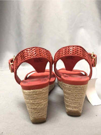 REACTION SIZE 8 Ladies SHOES