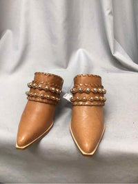 DONALD PLINER SIZE 9 Ladies SHOES