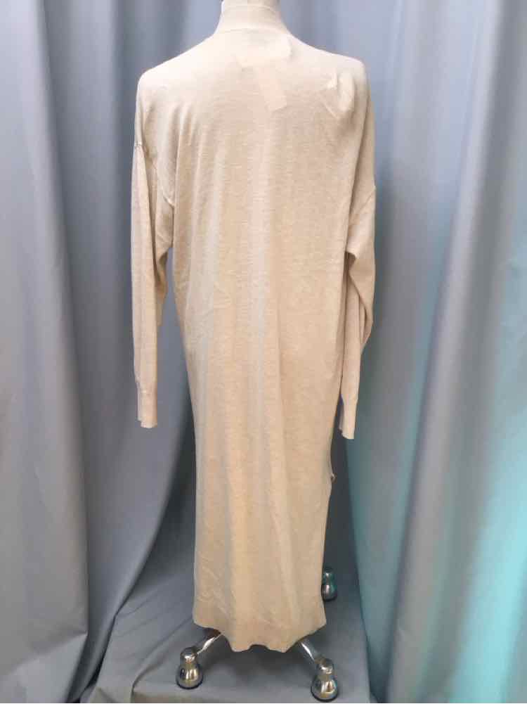 ANN TAYLOR SIZE LARGE Ladies TOP