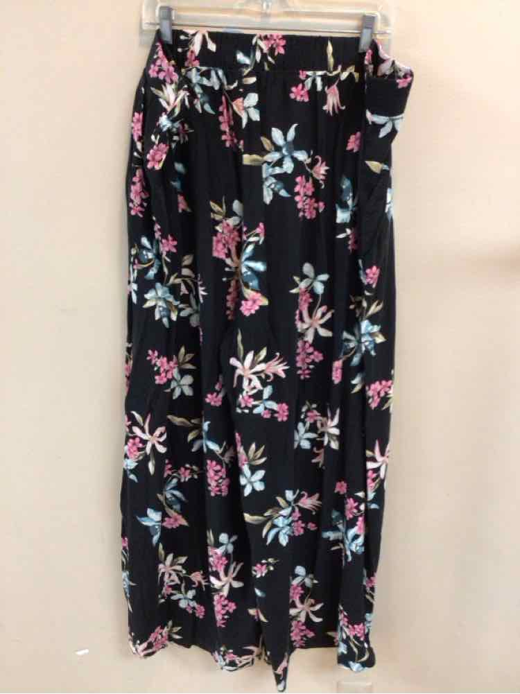 TORRID SIZE 4 X Ladies PANTS