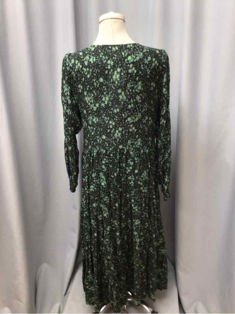 ZARA SIZE MEDIUM Ladies DRESS
