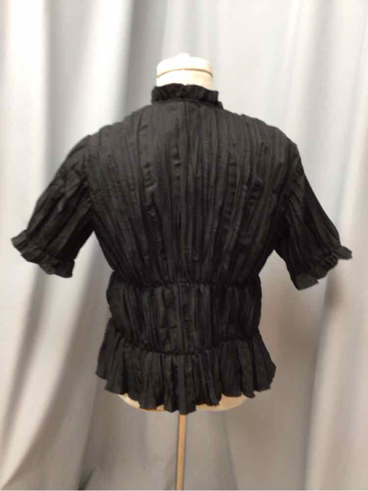 ZARA SIZE MEDIUM Ladies BLOUSE