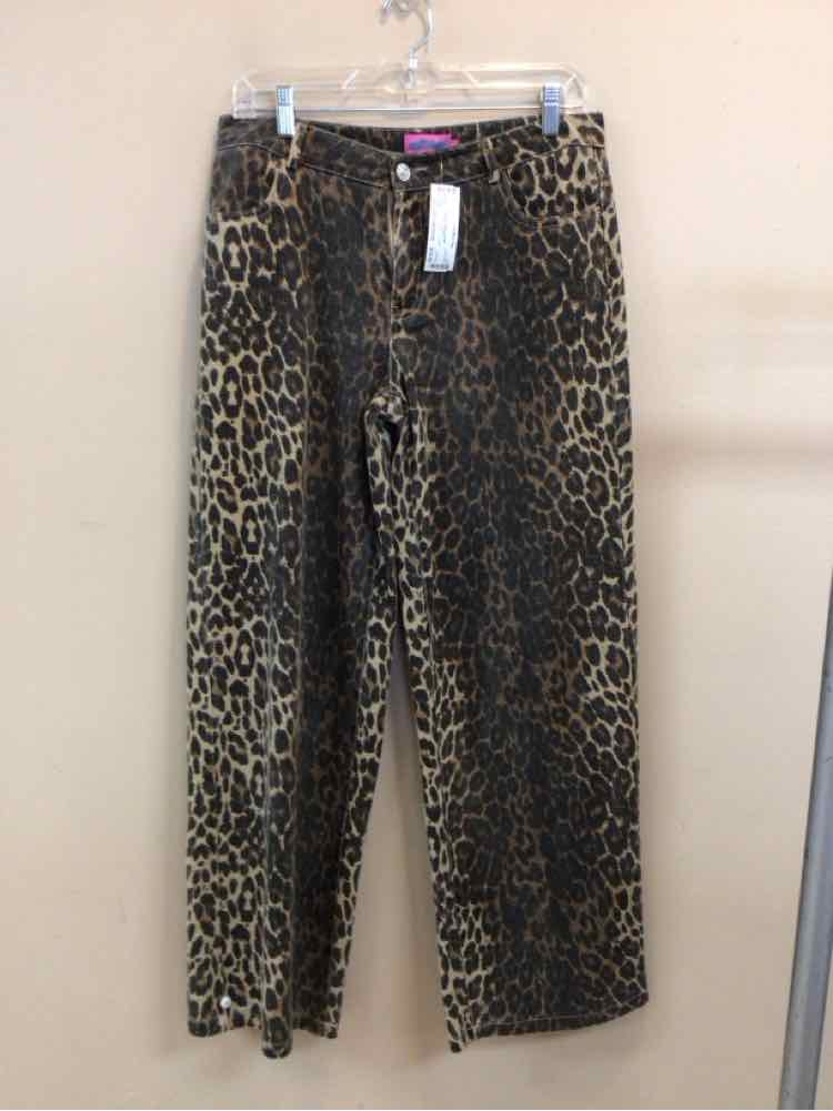 EDIKTED SIZE MEDIUM Ladies PANTS
