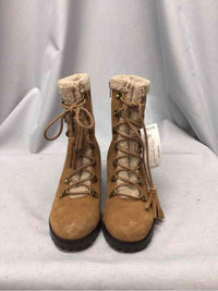AEROSOLES SIZE 6 Ladies SHOES
